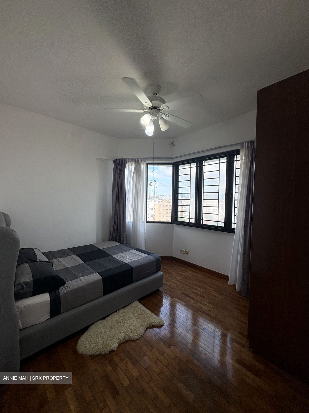 Simsville (D14), Condominium #576660641